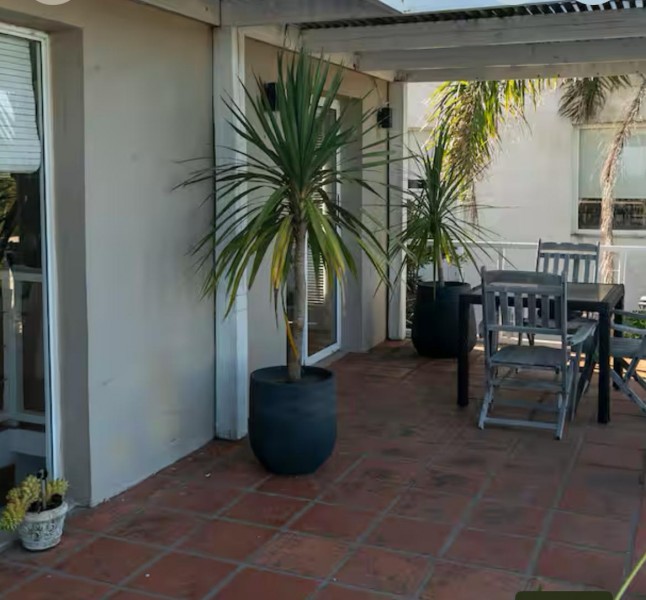 Casa en Altos de Punta Piedras con vista
